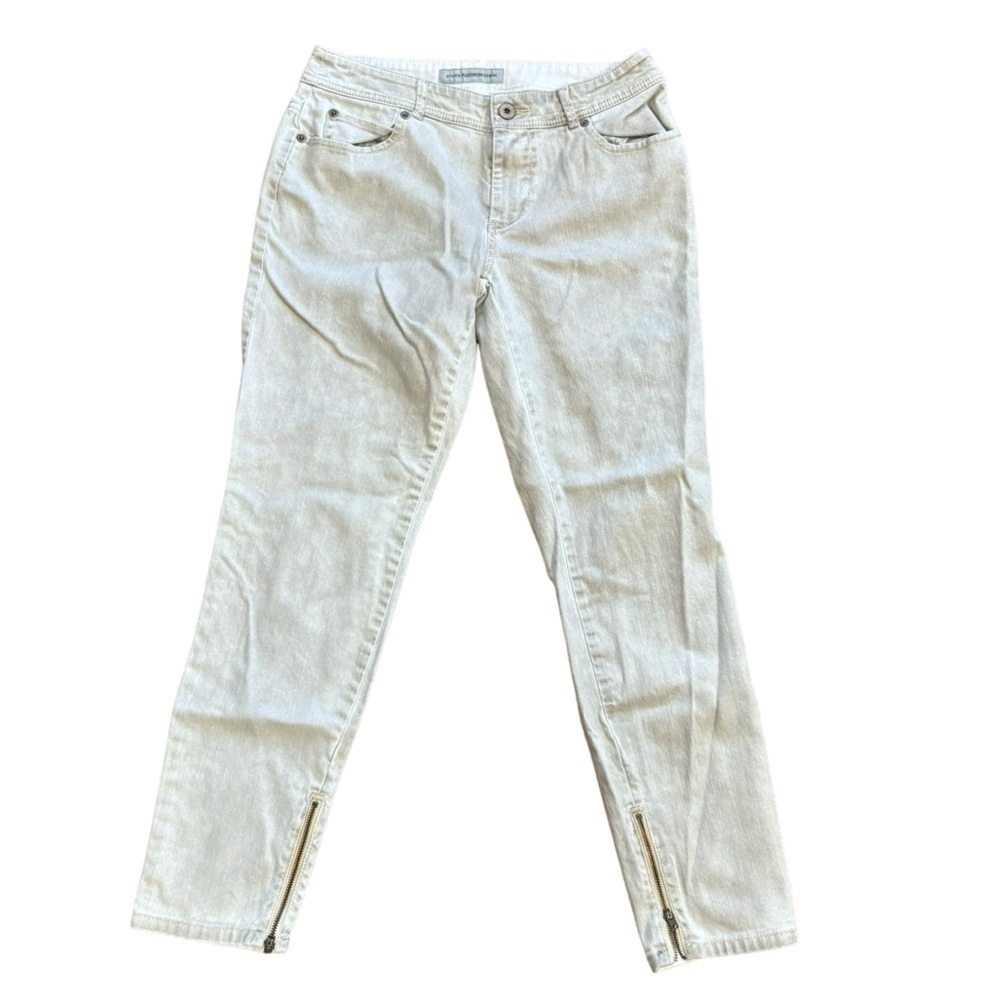 Chicos Ultimate Fit Cream Colored Zip Accents Straight Leg Jeans Women’s 4